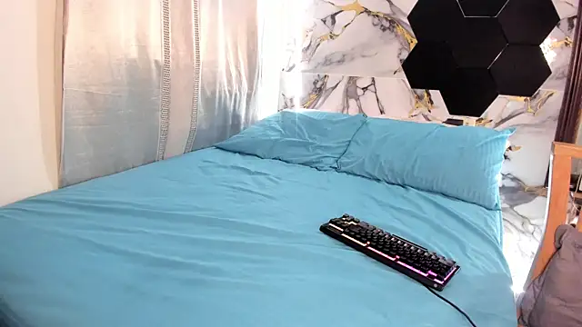 Goldendesirexx Chat XXX in diretta