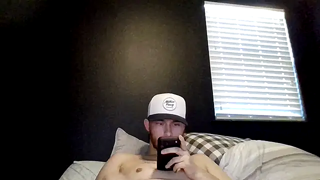 Chat XXX en directo de Mikecloudyhawk