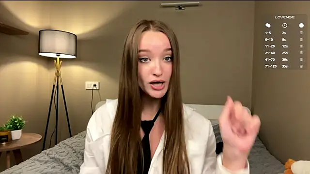 Qeeeunn Live XXX-Chat