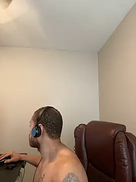 Fathero1time's Live XXX Chat
