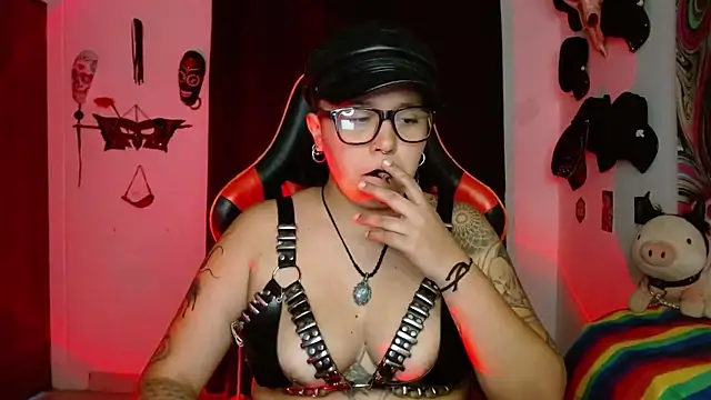 LilithSharon Live XXX-Chat