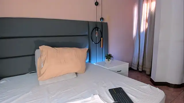 KatherinSky live XXX chat