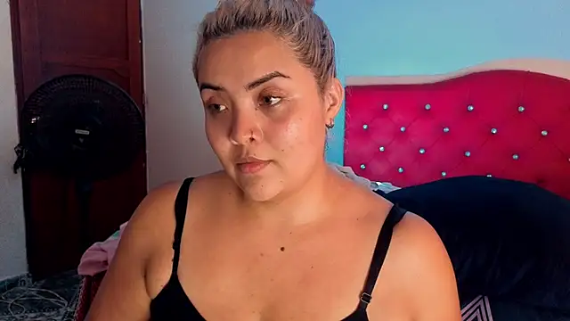 Agatha_humidity Live XXX-Chat
