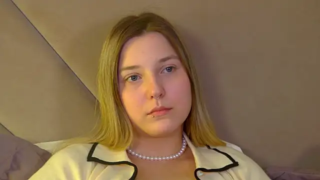 TinnaBurtonn Live XXX chat