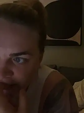 Chat +18 de HeyBABYGIRL ao vivo