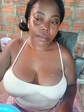 nanis_13 Webcam show