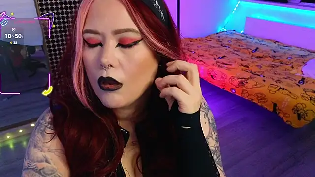 wickedxqueen Adlı Modelin Canlı XXX Sohbeti