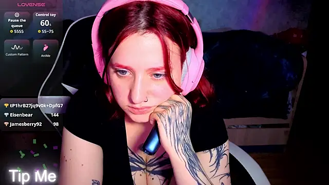 Chat +18 de Mini_Lady1 ao vivo