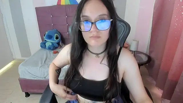 Chat +18 de Wanda_sg ao vivo