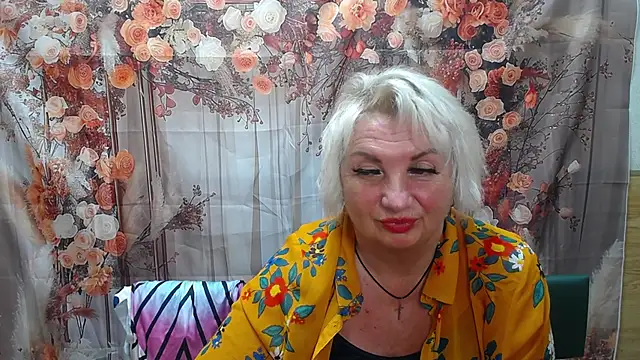 RenataDaster élő XXX-chatje