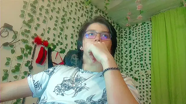 Chatroom XXX en direct de Andy_gray
