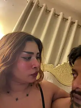 XXX chat uživo modela AICoUpLE