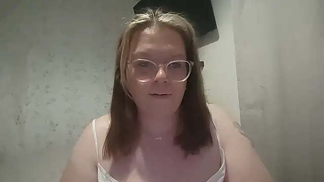 XXX chat uživo modela Sinful-Hope