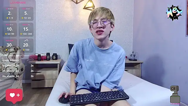 axell_stone_ Show Webcam