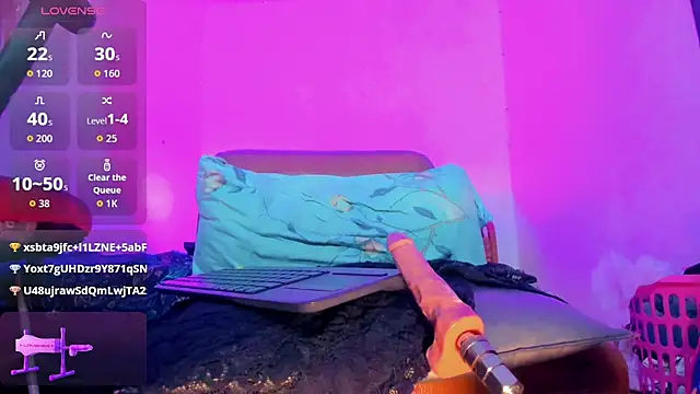 bayolet_ Adlı Modelin Canlı XXX Sohbeti