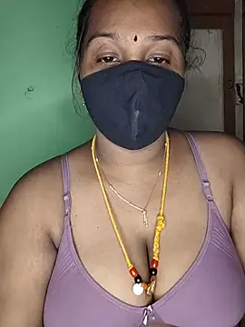 Živý XXX chat tamil_butterfly