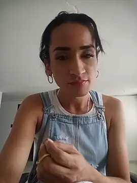 Chat XXX ao vivo de Hanna_long
