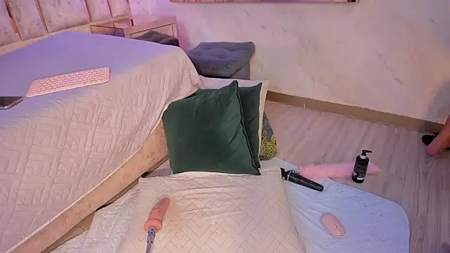 barbara_cambels Adlı Modelin Canlı XXX Sohbeti