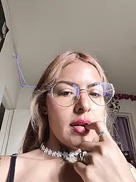 evafuckasd's Live XXX Chat