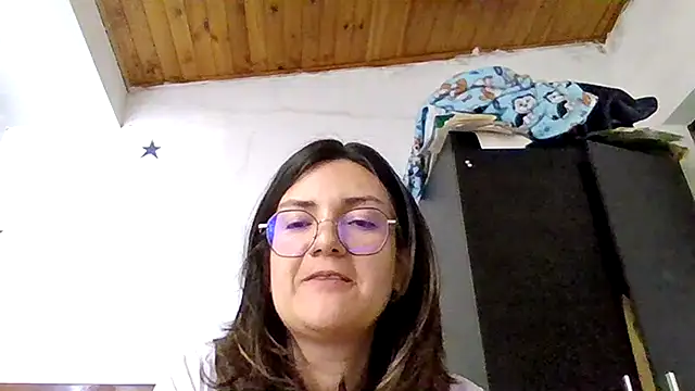 princessbella93 Adlı Modelin Canlı XXX Sohbeti