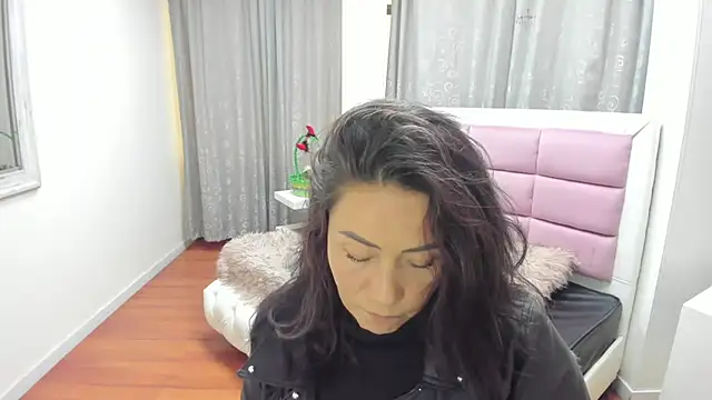 gaby_trent – Naživo XXX chat