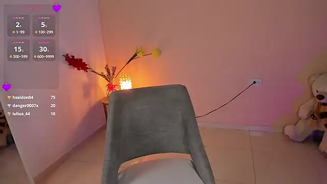 Silvia_RiveraのライブXXXチャット
