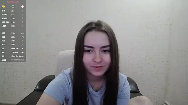 SelenaBrook Show in webcam