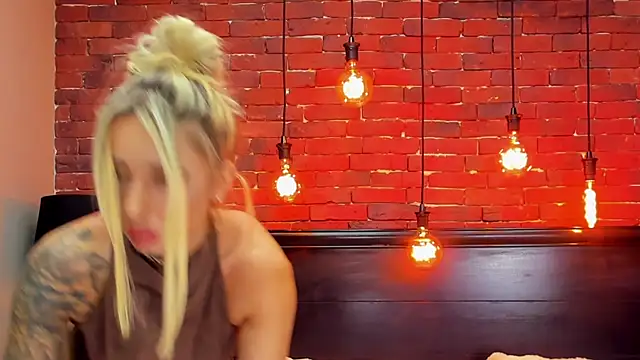 Czat XXX na żywo – ChristynaRoss