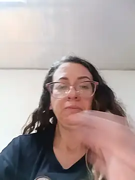 miss_hanna07 Adlı Modelin Canlı XXX Sohbeti