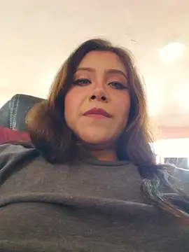 -TheCatCrazy-'s Live XXX Chat