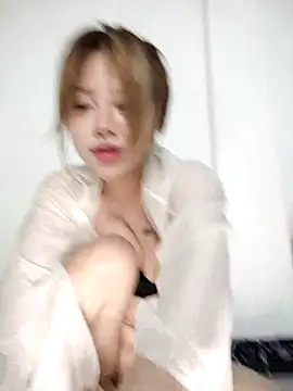 -Bongg- 在線直播表演