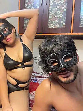 olivia_kauur Adlı Modelin Web Kamerası Şovu