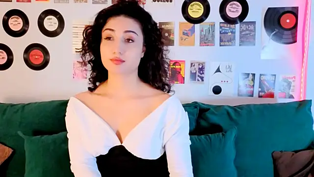 Maya_Rogerss XXX чат на живо