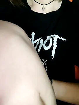 Aashikalaa's Live XXX Chat
