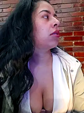 Luianna Live XXX Chat