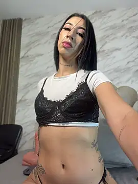 แชท XXX สดของ darkkjulietha