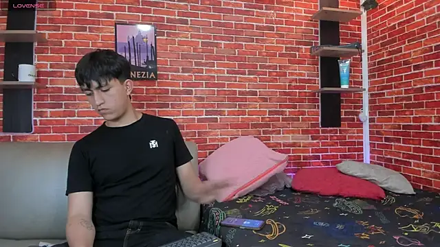 Hoot_boyss_ 现场XXX聊天
