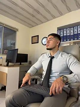 Chat +18 de Dimitri_Colleman ao vivo