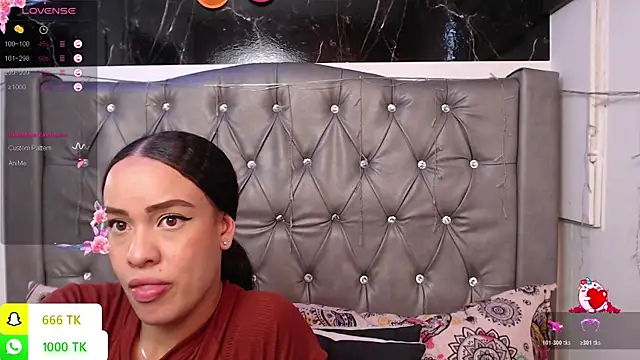 LAILAGUMMYn Live XXX chat