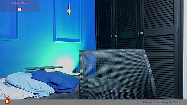 Kiing_001 Chat XXX live