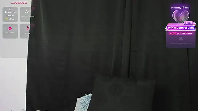 XXX chat uživo modela Luna_milf13