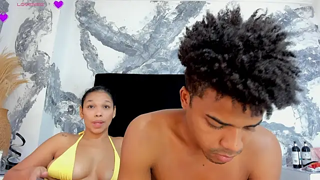 TaylorAndThalia – Live XXX-chat