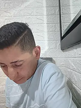 Tiger_cryad Chat XXX live