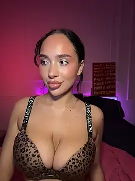 CardiSweetBaby webcam show