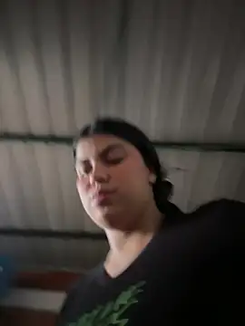 ValentinaBreats Adlı Modelin Canlı XXX Sohbeti