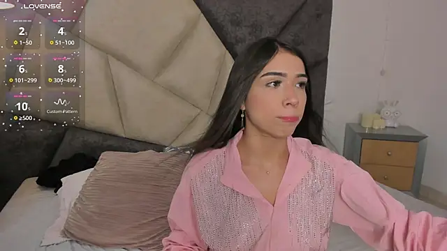 FaloonRoussel Chat XXX live