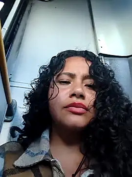 دردشة Yaya_watson الجنسية المباشرة