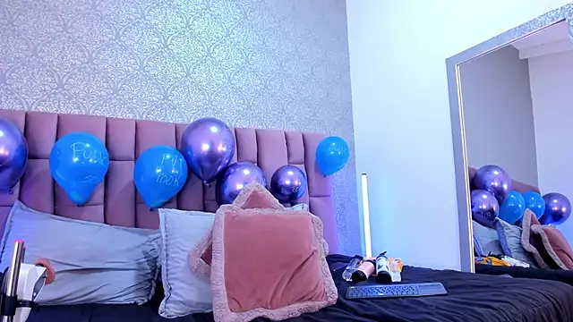 DianaRed_ 라이브 XXX 채팅