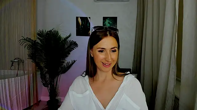 PassionGlow's Live XXX Chat