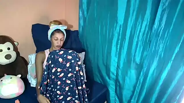 Indian_Brown_Sugar_Baby1's Live XXX Chat